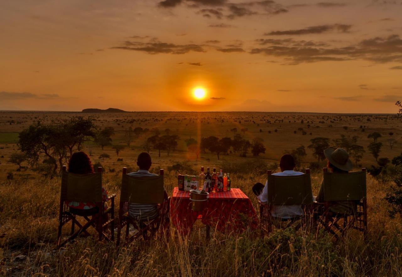 Salt Lick Safari Lodge Tsavo Exterior foto